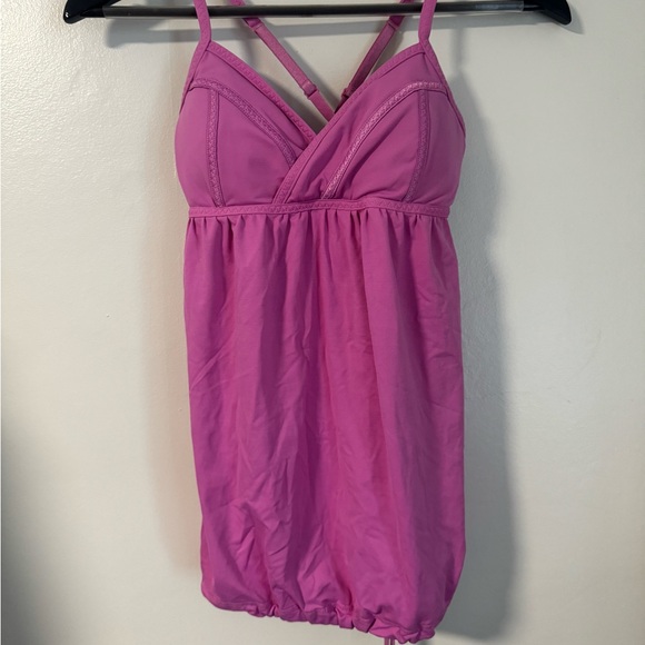 EUC LULULEMON TOP - Picture 1 of 7